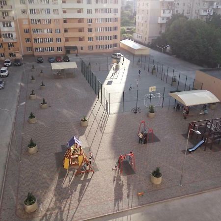 Своя Однокомнатная Квартира Odessa Luaran gambar